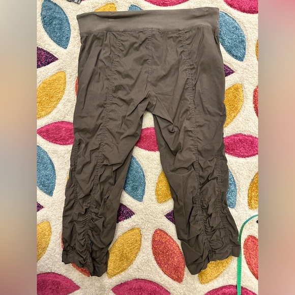 Army Green Ruched Capris - Picture 2 of 5